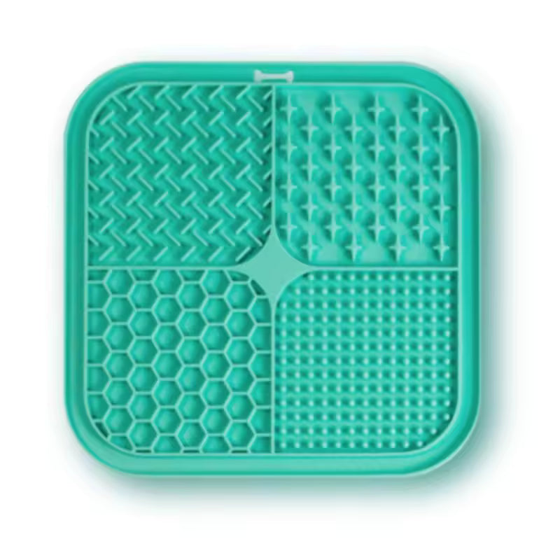 Silicone Pet Lick Mat Slow Feeder Suction Cup Anti Choking Dog and Cat Feeding Mat