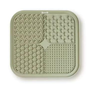 Silicone Pet Lick Mat Slow Feeder Suction Cup Anti Choking Dog and Cat Feeding Mat