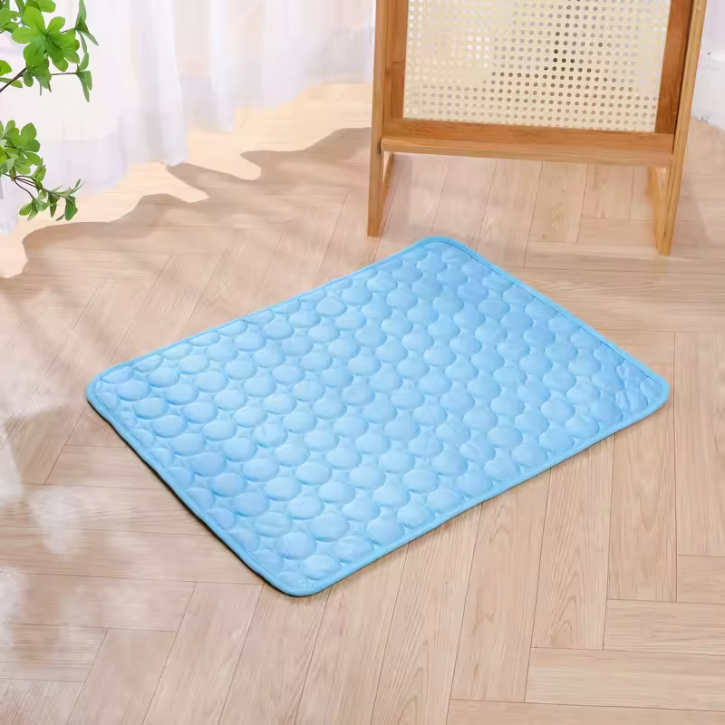 Pet Cooling Mat Dog and Cat Summer Bed Cooling Pad Washable Sleeping Blanket