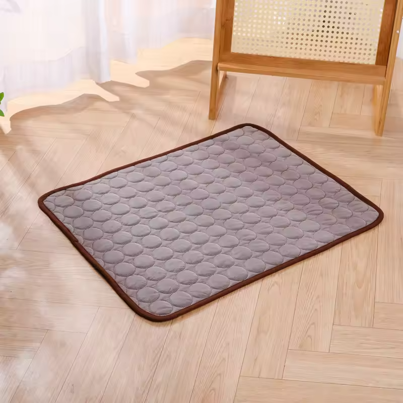 Pet Cooling Mat Dog and Cat Summer Bed Cooling Pad Washable Sleeping Blanket